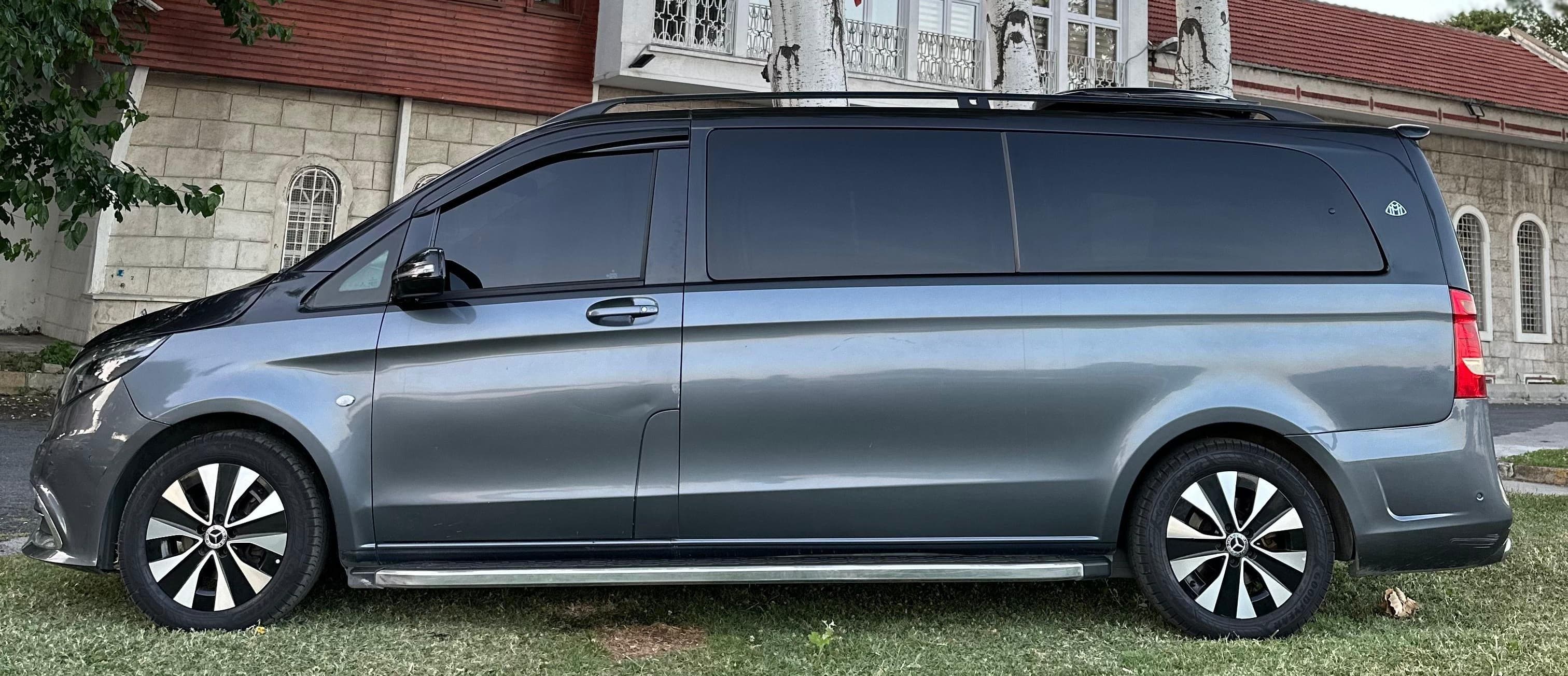MRTransfer rezervasyon sitesinde kullanılan VIP transfer aracı